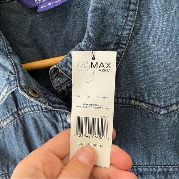 Miley Cyrus/Max Azria Denim Button Down - Picture 2 of 6